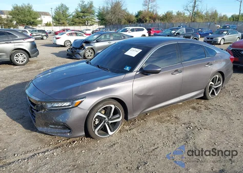 2018 Honda Accord Sport z USA, uszkodzony, nr VIN 1HGCV1F31JA056256